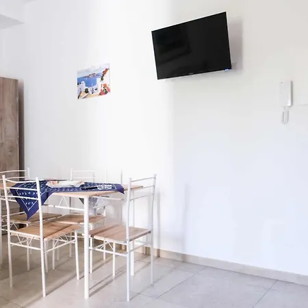 - Casa Centro Storico Lipari (Isola Lipari)